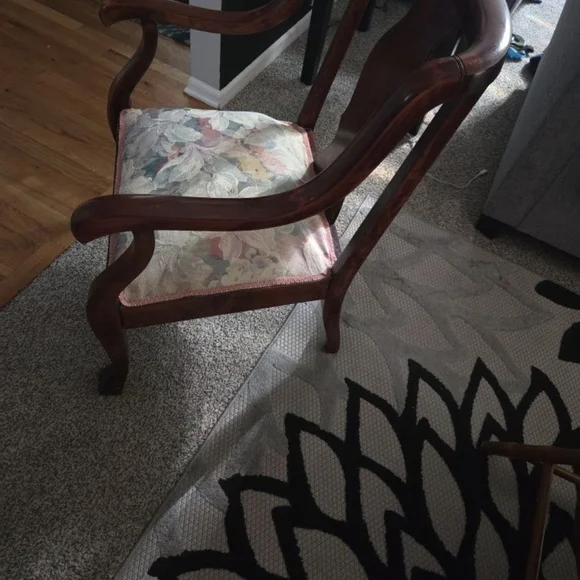 Elegant Wooden Accent Chair with Floral Cushion - Picture 2 of 2